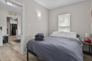 Central Oshkosh Stay - Walk to Lake and Downtown - 2