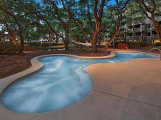 Oceanfront week March 21 to March 28, 2026 Beautiful 2 BR condo Spectacular Resort Heated Pool - 6