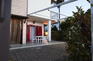 Villetta indipendente a due passi dal mare - 8