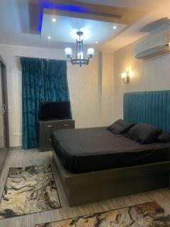 Cozy & Modern Apartment in cairo - 8