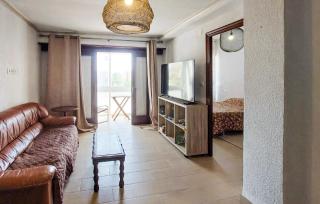 Amazing Apartment In Alicante With Wifi - 8