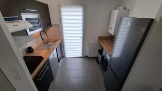 Pleasant 2 bedroom house - 2 parking spaces - 8