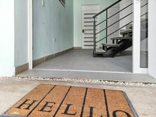 Zen Apartments with rooftop infinity pool and walk away from the beach - 6