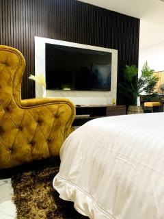 3rdBASE APARTMENT - 9