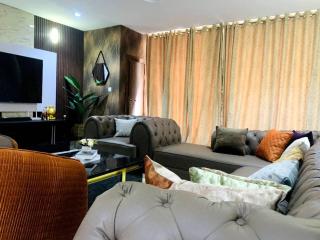 3rdBASE APARTMENT - 2