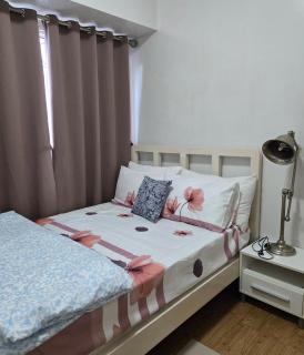 Sea Residence - 2 Bedrooms - 5 mins walk to MOA 1A - 1