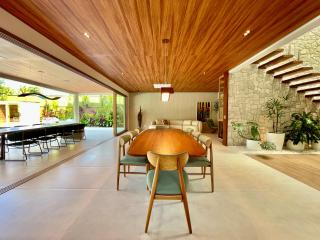 Mansão Praia Dura de Frente para o Mar - 3