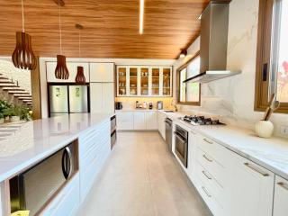 Mansão Praia Dura de Frente para o Mar - 1