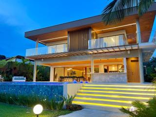 Mansão Praia Dura de Frente para o Mar - 0