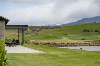 Lake and Peaks 2 Bedroom Apartment - 2