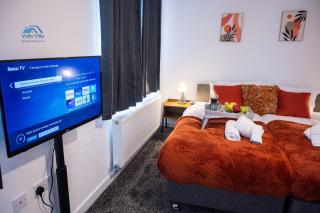 The Pines Villa 1 , Brand New 3BR , Home Cinema, Games & EV , Parking for 4 , Sleeps 10 - 0