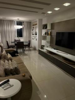 Apt 3 Quartos Reformado 100m da praia de Copacabana - 0