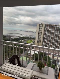 Juvrey Studio-Unit Breeze Residences - 7