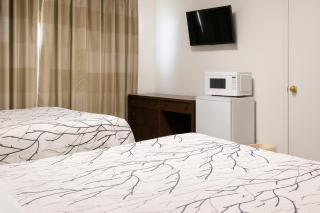 Economy Inn - 1
