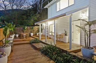 Wombarra Luxe Cottage - 9