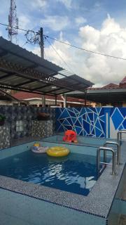 Fahim Homestay Pasir Mas - 9