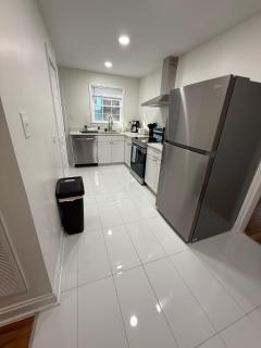 New & Cozy Durham 2 Bedroom Home B - 7