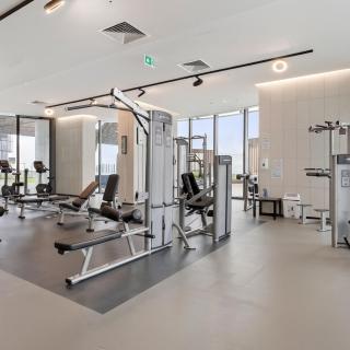 Elevé Southbank - Sea View, Pool, Parking, MCEC - 1