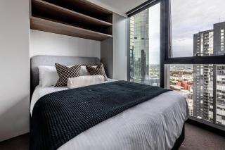 Skyline Views - Free Parking - Pool, Gym & Sauna - 9