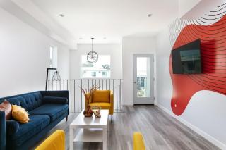 Upscale LA Getaway Sleeps 8 with Free Parking - Los Angeles - 9