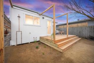 Coastal Bliss - 200m to beach - 9