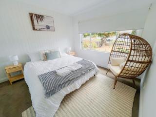 Coastal Bliss - 200m to beach - 4