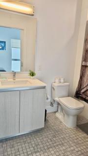 Comfortable Stay in Culver City near Sony Pictures & Dining Spots - 2