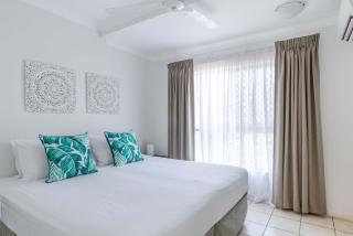 27 Central Plaza - 9