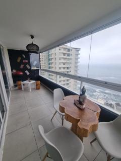 Se Arrienda Hermoso Departamento con vista al Mar - 2