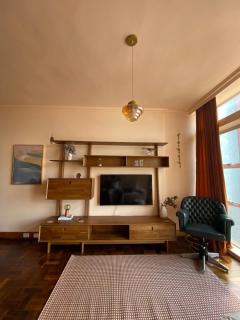 O Imperdível, Grande e Confortável Apto no Coração de Curitiba Com Garagem - 6