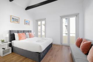 Villa with Private Pool, BBQ & Patio - 1