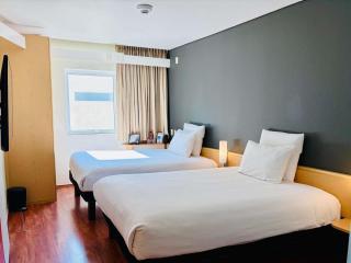 Ibis Monterrey Valle - 4