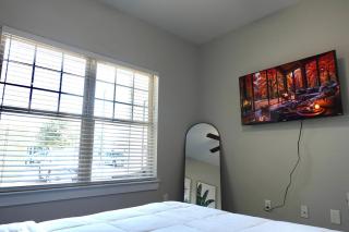 Cozy Trenton Apartment, Pool, Gym, Gated Community - 4