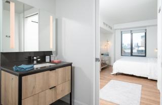 Lux 2BR w Gym Pool sleep 6 in Assembly Square - 2