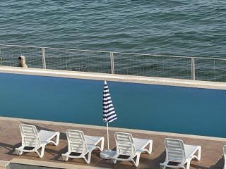 1 Room, Air Conditioned, Heated in Demirkaya Plaza - 3