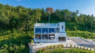 Yeosu Road 328 Ocean View Pool Villa - 3