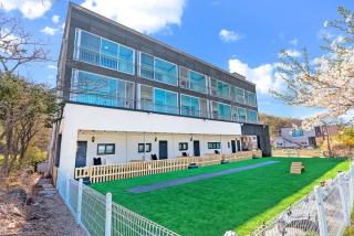 Glamdog Dog Pension Yeongheungdo Branch - 6