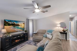 The Salty Sister Retreat - 7