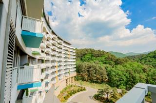 Pyeongchang I-One Resort - 8