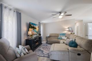 The Salty Sister Retreat - 8