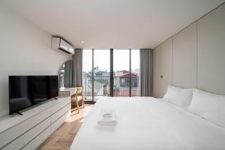 Bạch Plateaus by Luxe Paradise Hospitality - 9