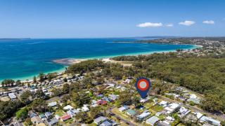 Seabreeze Cottage Cosy Couples Retreat Stay by the Beach - 9