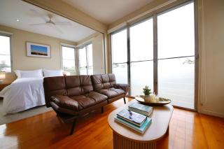 Toowong Home with Breathtaking City Views - 8