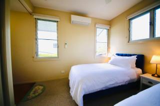 Toowong Home with Breathtaking City Views - 1