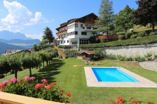 Hotel & Residence Egger - Villandro - 0