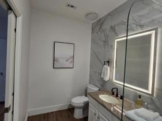 Lighthouse Beach Retreat - 6