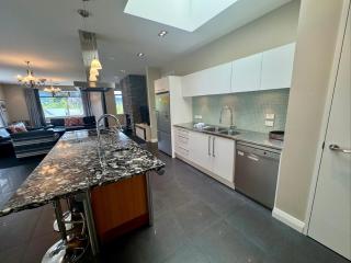 59 St James Avenue - 6