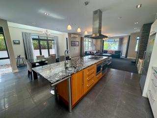 59 St James Avenue - 5