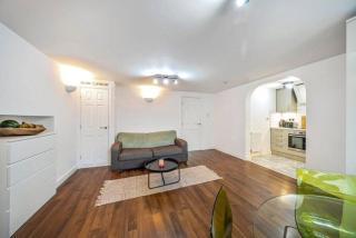 Central 2-Bed, 2-Bath Apartment - 3