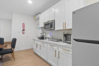 Peaceful Paradise Hills Retreat home - 4